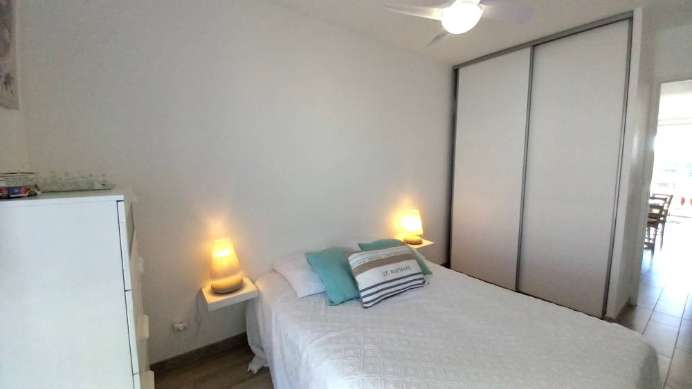 CHAMBRE 2 (2)