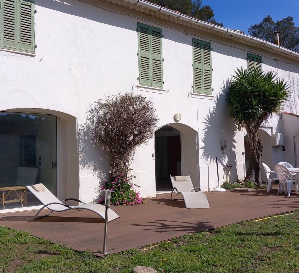 Villa T4 150m² Clim Wi-Fi Jardin Plages à 10'