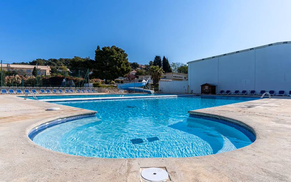 PISCINE2