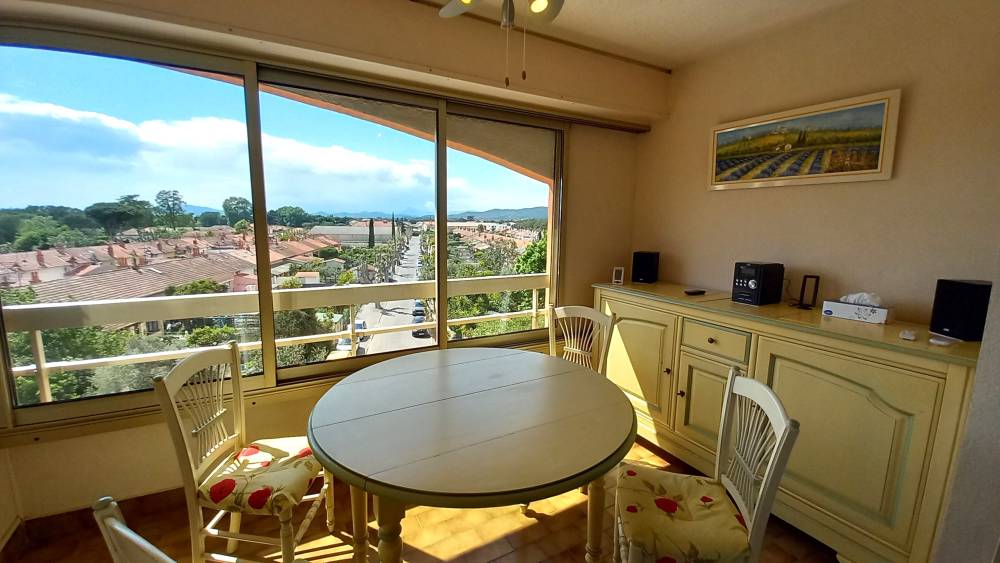 loggia5