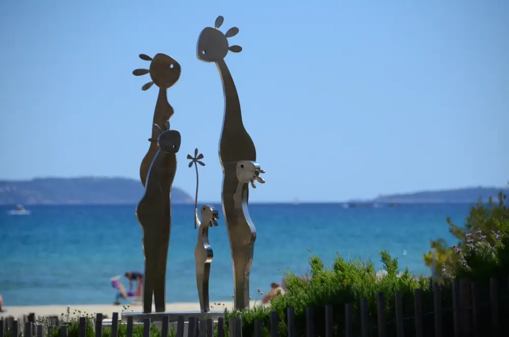 plage la faviere